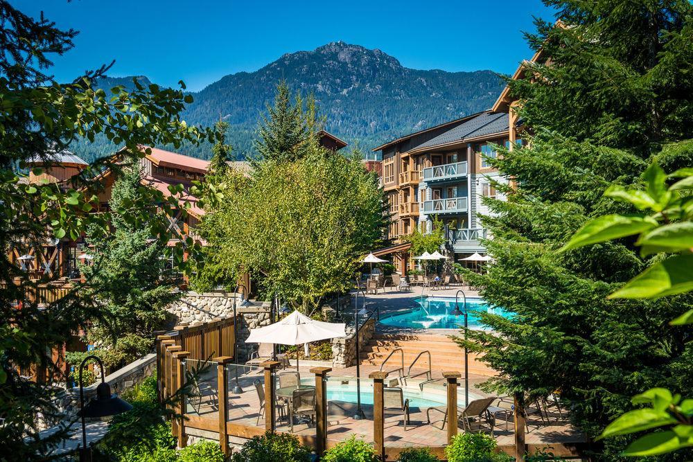 Готель Lodging Ovations Вістлер Екстер'єр фото