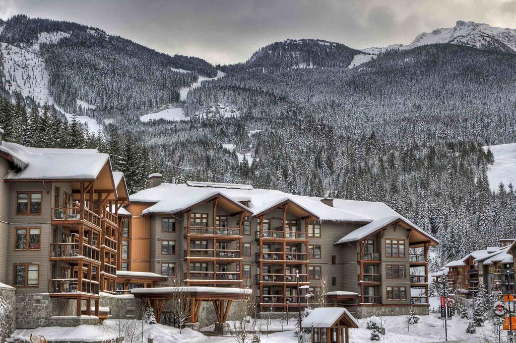 Готель Lodging Ovations Вістлер Екстер'єр фото
